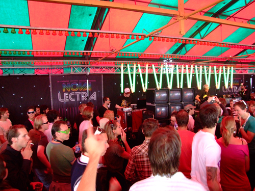 extrema2008_post2.jpg